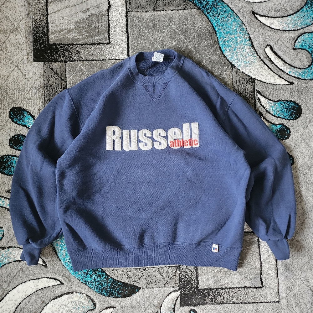 Vintage 90s Russell Athletic Mens Crewneck